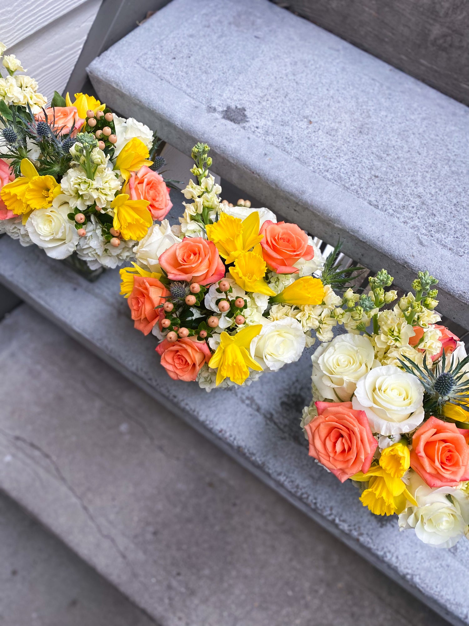 Seasonal Rose flower arrangement 